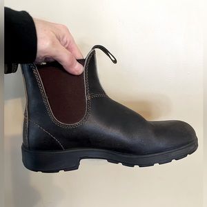 Blundstone size 5.5 brown